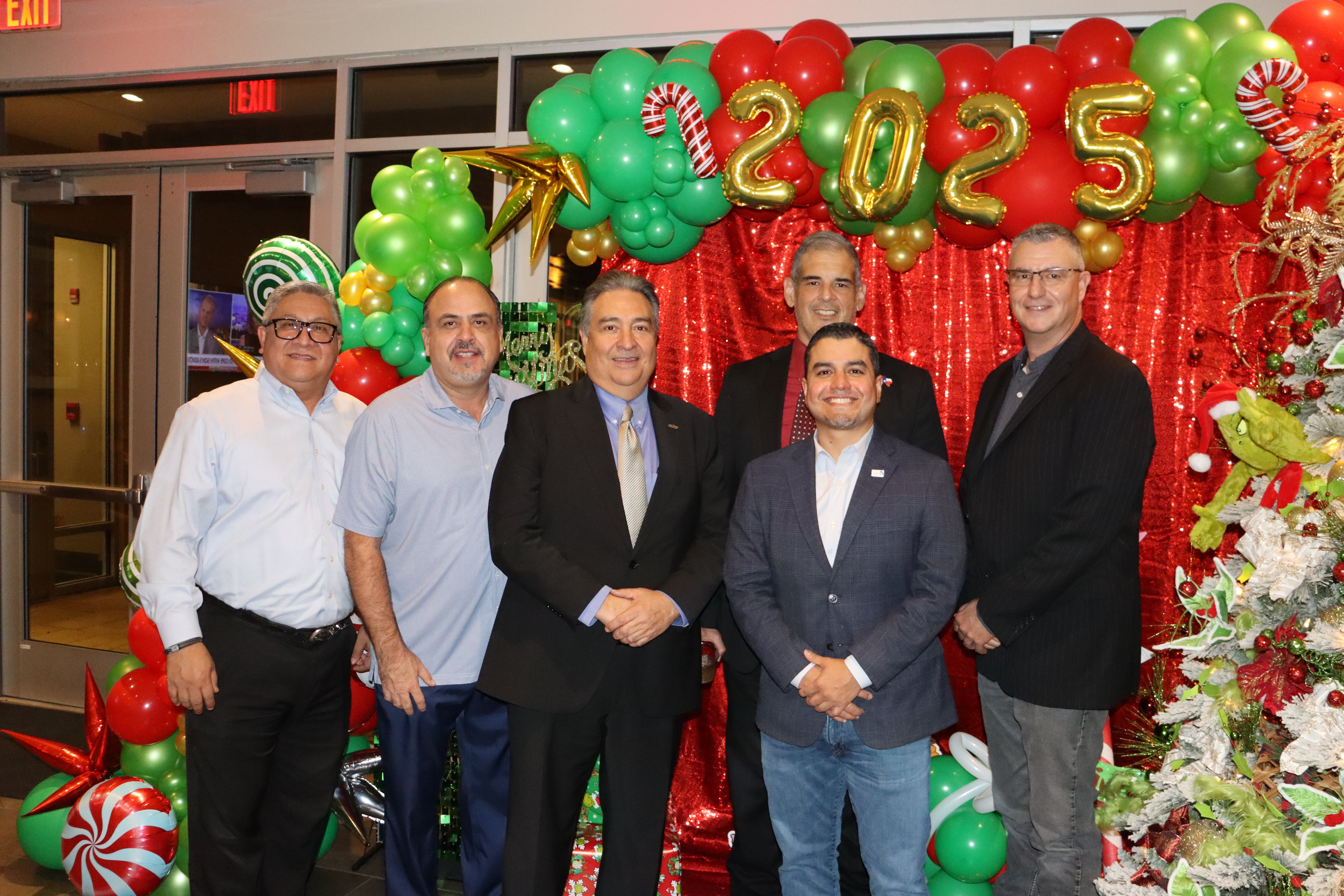 COSTEP refuerza la integración regional durante su Annual Holiday Party