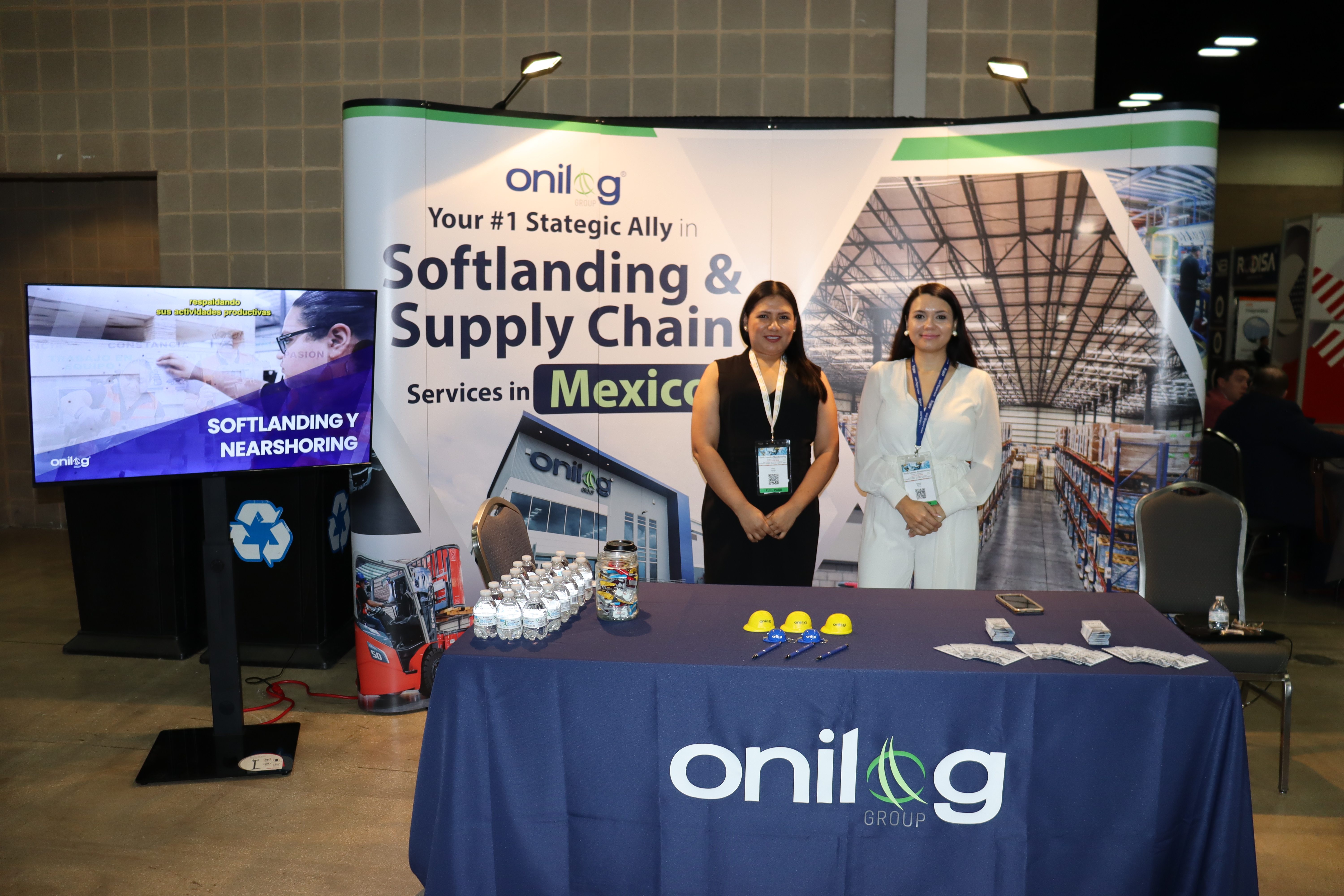 Onilog Group showcases logistics and softlanding solutions at the North America Manufacturing Expo & Summit in San Antonio