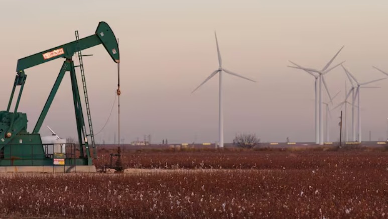 Texas Leads the U.S. in Oil, Gas, and Wind Power, Reinforcing Its Energy Scale